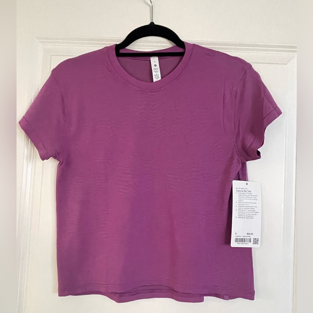 NWT: Lululemon Train to Be Tee